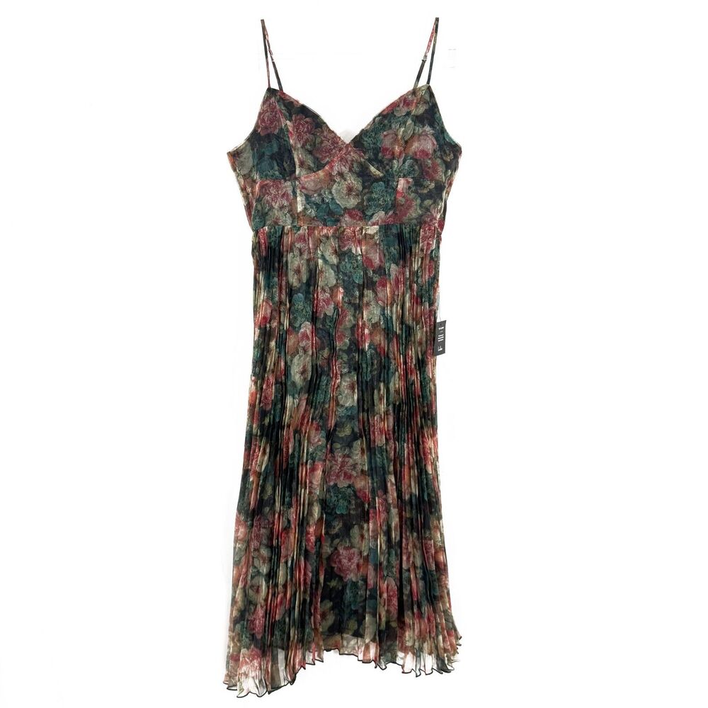 Lulu's Floral Pleated Midi Dress in Forest Green & Dusty Rose - Picture 2 of 8
